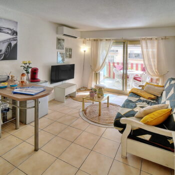 Location vacance appartement cannes plage soleil congrès logement saisonnière